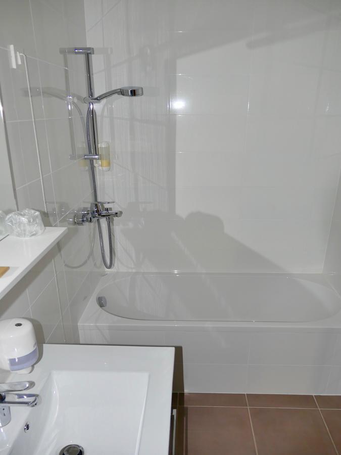 Hotel Lika Jug Brinje エクステリア 写真